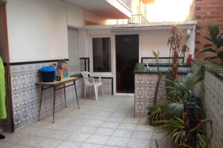 Apartment-Balcony-Roses